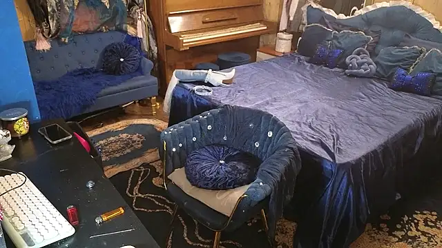 Snapshot of VanessaDoyle chatting on January 11, 4:50 am VanessaDoyle online show from January 11, 4:50 am