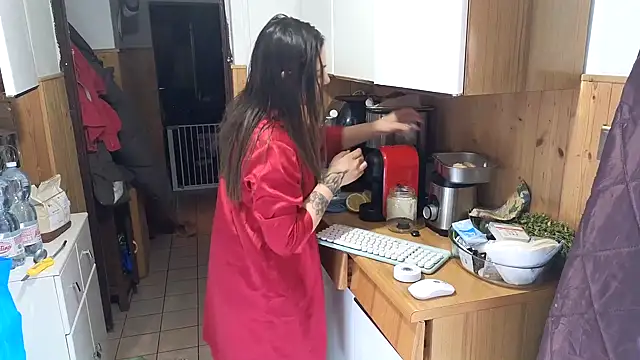 Snapshot of VanessaDoyle chatting on January 13, 10:31 am VanessaDoyle online show from January 13, 10:31 am