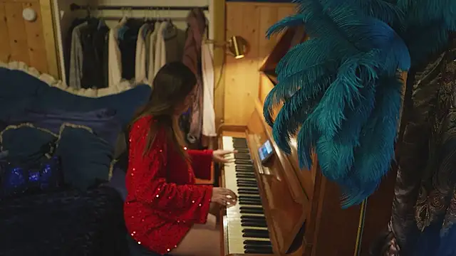 Snapshot of VanessaDoyle chatting on February 28, 11:00 am VanessaDoyle online show from February 28, 11:00 am