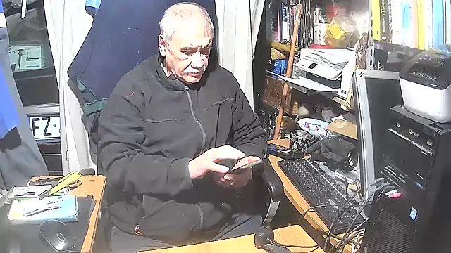 nonnomaturobisex online show from February 13, 7:35 am