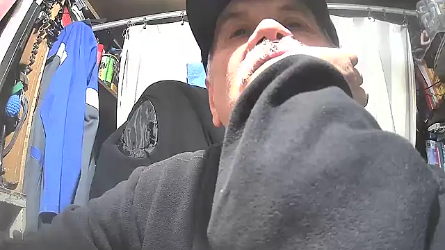 nonnomaturobisex online show from February 13, 3:14 pm