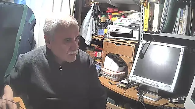 nonnomaturobisex online show from March 10, 7:42 am