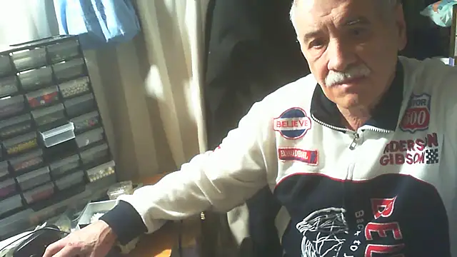 nonnomaturobisex online show from October 29, 7:54 am