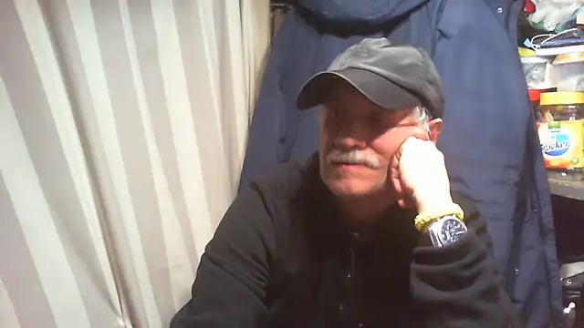 nonnomaturobisex online show from March 13, 5:30 pm