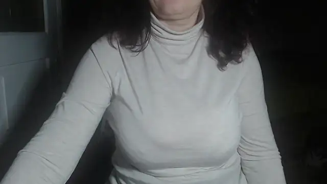 Snapshot of BellisimaAh chatting on March 5, 9:04 pm BellisimaAh online show from March 5, 9:04 pm