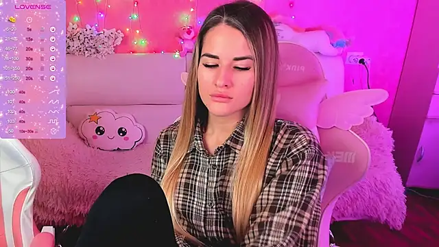 ivannatompsonnn online show from March 9, 6:06 am