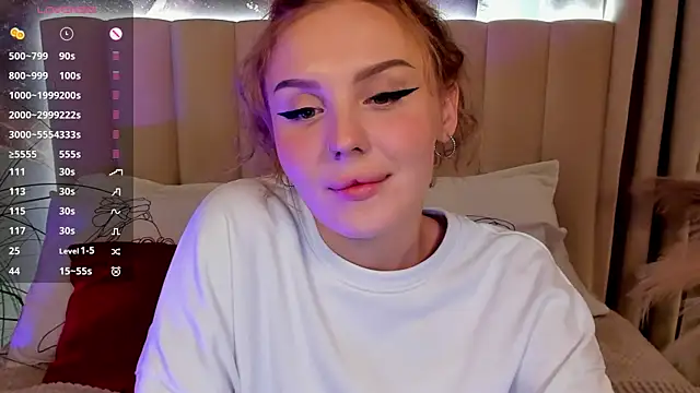 LianaFord online show from February 3, 6:39 pm