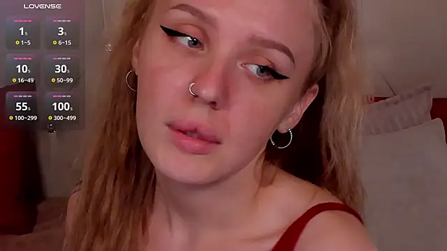 LianaFord online show from March 23, 1:31 am