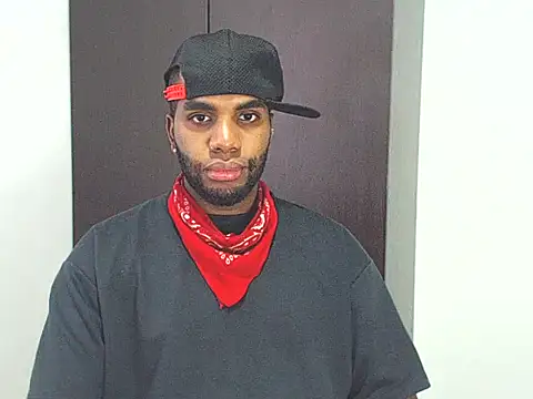 Snapshot of Rene_hotman chatting on February 16, 7:38 pm Rene hotman online show from February 16, 7:38 pm