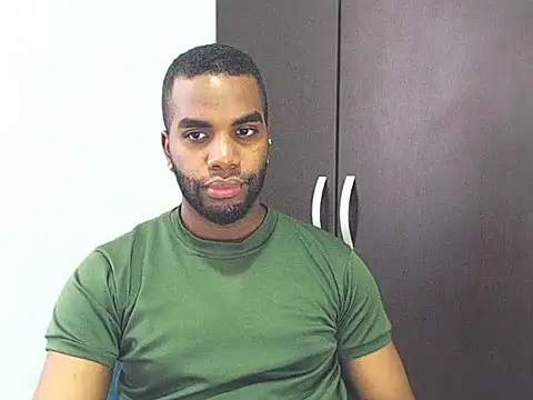 Snapshot of Rene_hotman chatting on March 5, 8:00 pm Rene hotman online show from March 5, 8:00 pm