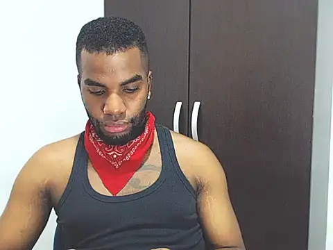 Snapshot of Rene_hotman chatting on March 17, 7:48 pm Rene hotman online show from March 17, 7:48 pm