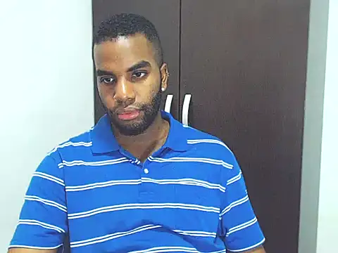 Snapshot of Rene_hotman chatting on March 21, 7:24 pm Rene hotman online show from March 21, 7:24 pm