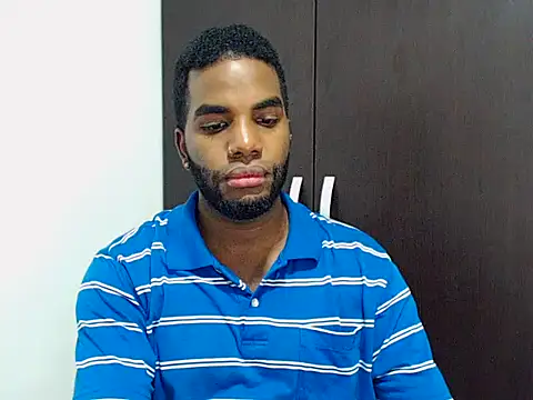 Snapshot of Rene_hotman chatting on October 6, 7:55 pm Rene hotman online show from October 6, 7:55 pm