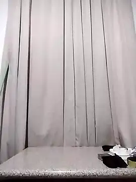 Snapshot of BIG___BEN chatting on December 19, 11:29 am BIG BEN online show from December 19, 11:29 am