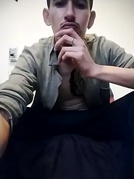 Snapshot of BIG___BEN chatting on December 30, 7:32 pm BIG BEN online show from December 30, 7:32 pm