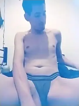 Snapshot of BIG___BEN chatting on January 17, 1:57 am BIG BEN online show from January 17, 1:57 am