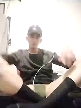 Snapshot of BIG___BEN chatting on January 26, 2:08 pm BIG BEN online show from January 26, 2:08 pm