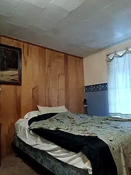 Snapshot of OralDesires2 chatting on October 12, 8:19 pm OralDesires2 online show from October 12, 8:19 pm