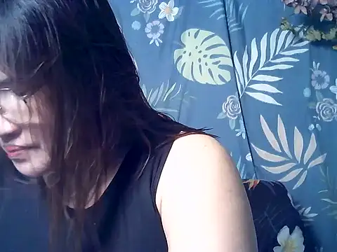 Snapshot of Amazing_Angel22 chatting on May 26, 1:01 am Amazing Angel22 online show from May 26, 1:01 am