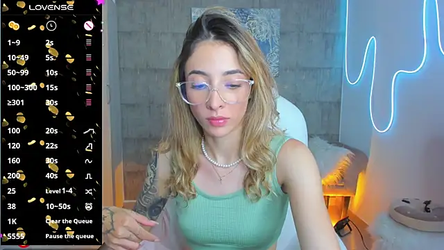 barbie scoth  online show from January 11, 3:55 am