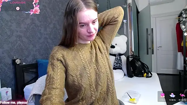 KateJonson online show from November 19, 7:41 am