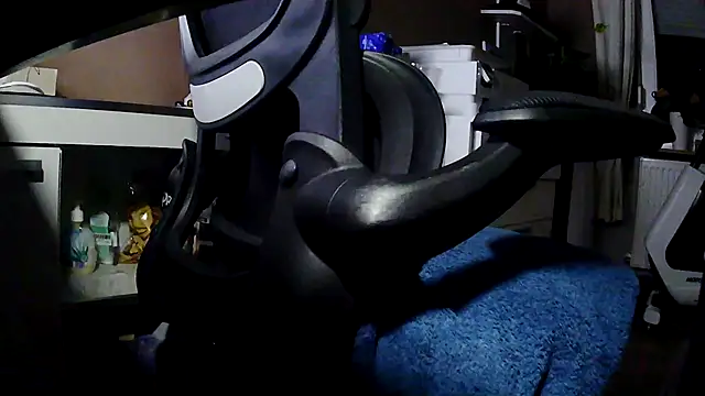 suedel65 online show from November 23, 4:01 am