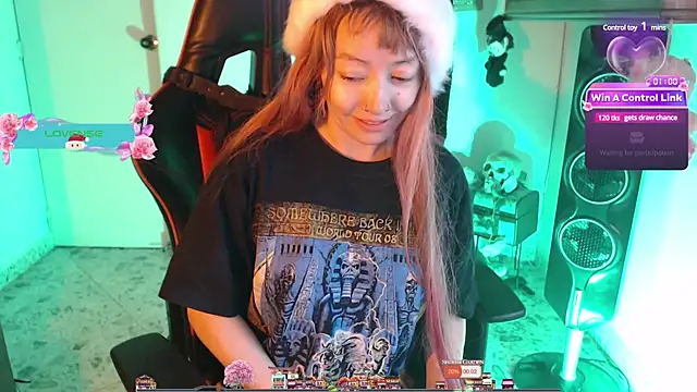 Snapshot of pink-2022 chatting on December 26, 2:37 pm pink-2022 online show from December 26, 2:37 pm