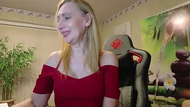 HotLana69 online show from April 9, 6:46 pm