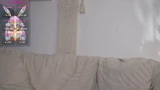 bunnycuteshy online show from January 8, 1:02 pm