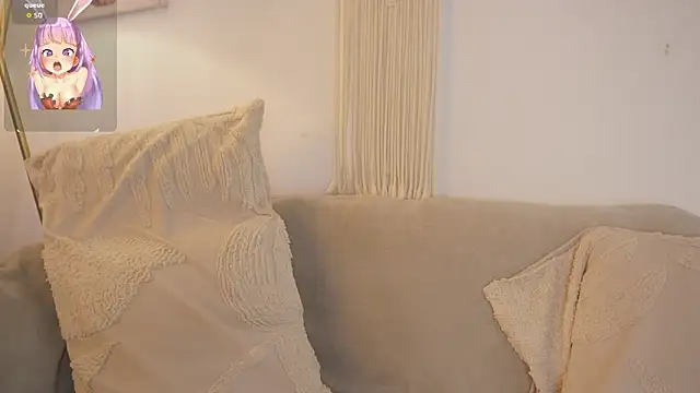 bunnycuteshy online show from February 12, 1:39 pm