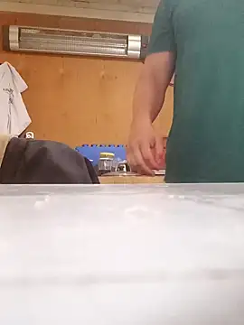 Snapshot of asil1710 chatting on December 9, 11:47 am asil1710 online show from December 9, 11:47 am