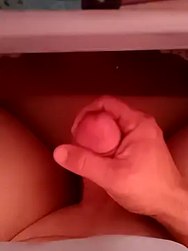 Snapshot of asil1710 chatting on December 23, 9:27 am asil1710 online show from December 23, 9:27 am