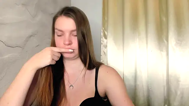 Snapshot of RubySkot chatting on February 22, 9:37 pm RubySkot online show from February 22, 9:37 pm