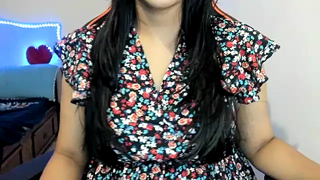 Snapshot of South_indian_tickly chatting on December 21, 1:36 am South indian tickly online show from December 21, 1:36 am