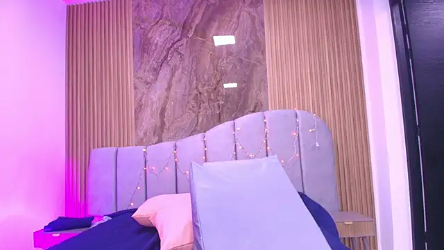 arletmss online show from December 16, 3:11 am