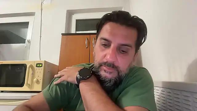 Snapshot of TigerOne19 chatting on July 6, 6:43 pm TigerOne19 online show from July 6, 6:43 pm