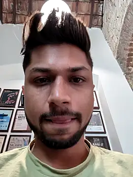  IRRESISTIBLE  online show from February 23, 7:17 am