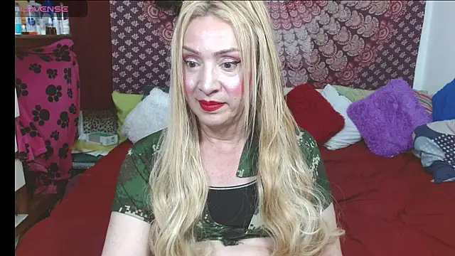 elena evans online show from March 7, 8:50 pm