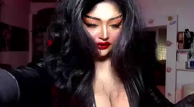 Snapshot of TiffanyWolf chatting on January 14, 8:31 am TiffanyWolf online show from January 14, 8:31 am