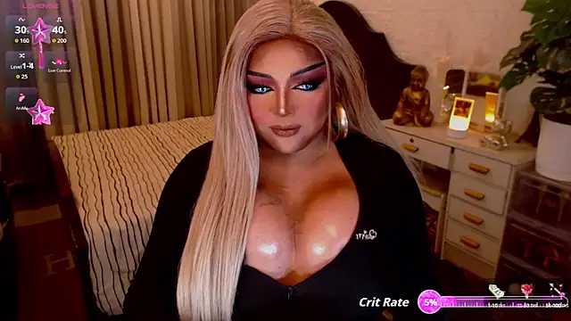 Snapshot of TiffanyWolf chatting on October 7, 4:53 am TiffanyWolf online show from October 7, 4:53 am