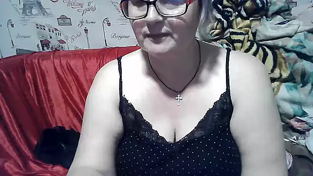 Gina Marlyn online show from January 5, 10:29 pm