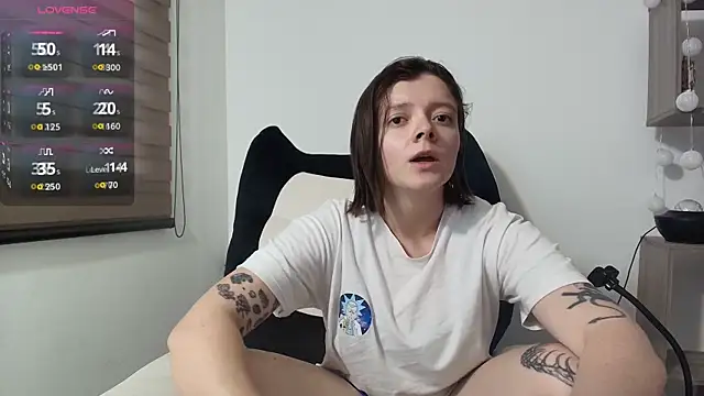 Arya starrk online show from April 20, 10:55 pm