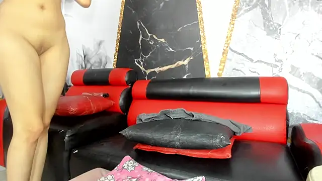 fuckand lick online show from March 12, 2:41 am