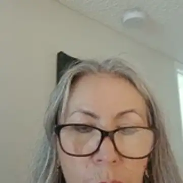Snapshot of EvaRobinson chatting on May 22, 4:12 pm EvaRobinson online show from May 22, 4:12 pm