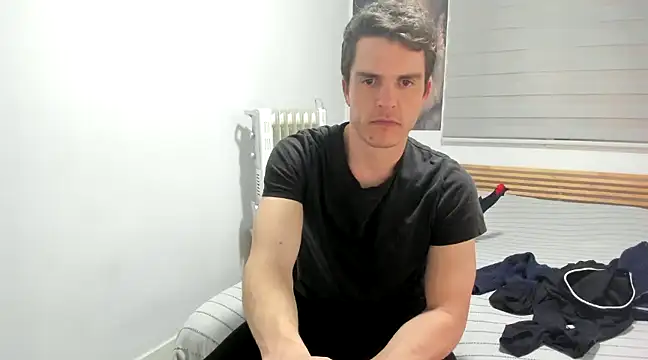 HeteroOli online show from February 10, 11:23 pm