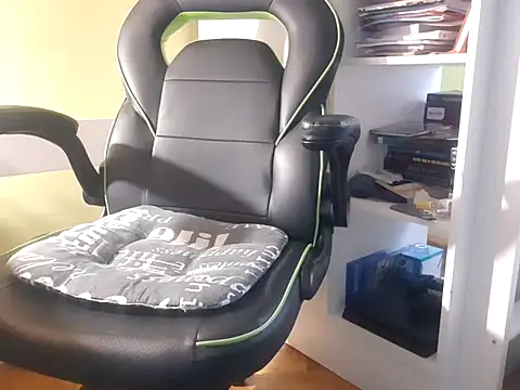 feathersify online show from September 17, 5:09 am