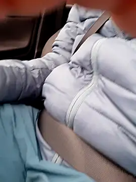 feathersify online show from December 15, 8:07 am