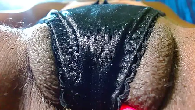 bethanywilson 23 online show from March 4, 5:52 pm