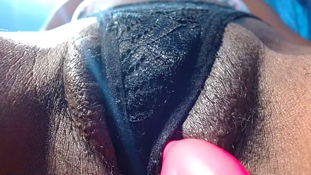 bethanywilson 23 online show from April 5, 1:41 pm