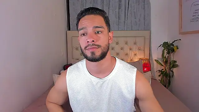 Snapshot of Josseph1_ chatting on January 12, 12:49 am Josseph1 online show from January 12, 12:49 am